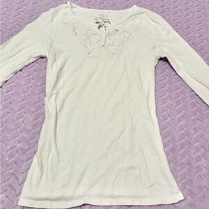 Old Navy White Long Sleeve Tee